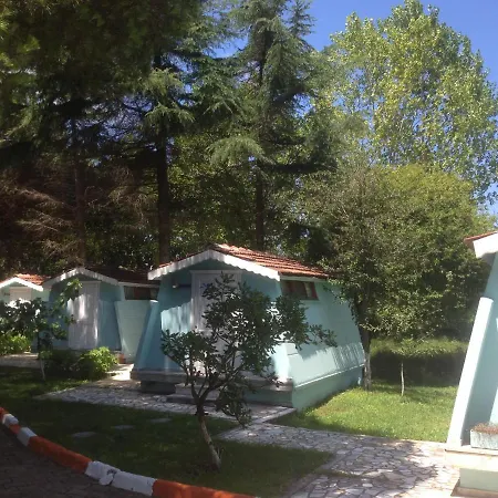 Shila Doert Mevsim Tatil Koyu 3*
